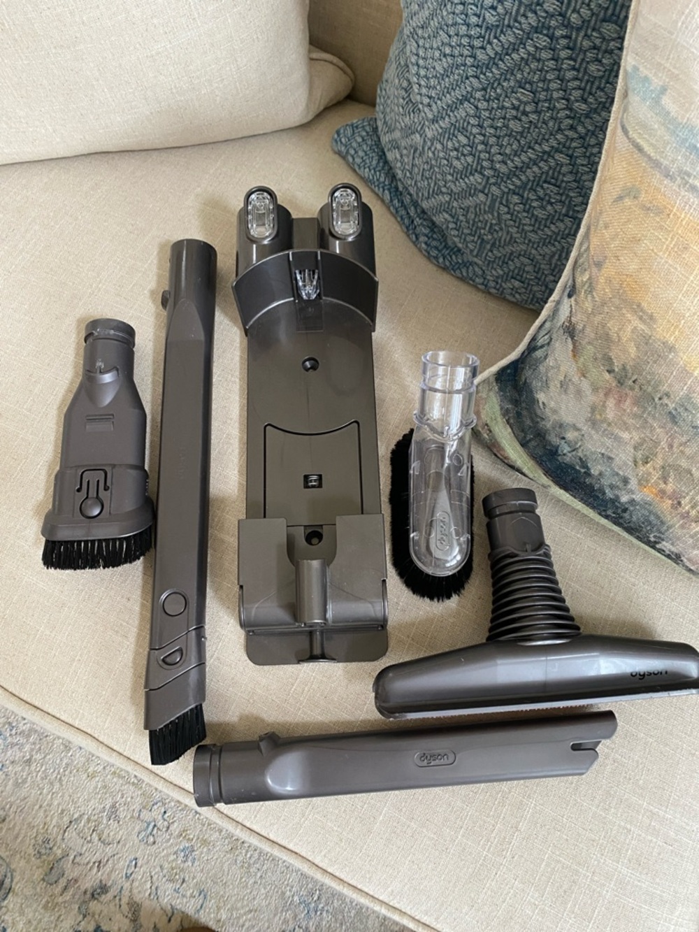Dyson Gray Vacuum Accessory Tool Kit